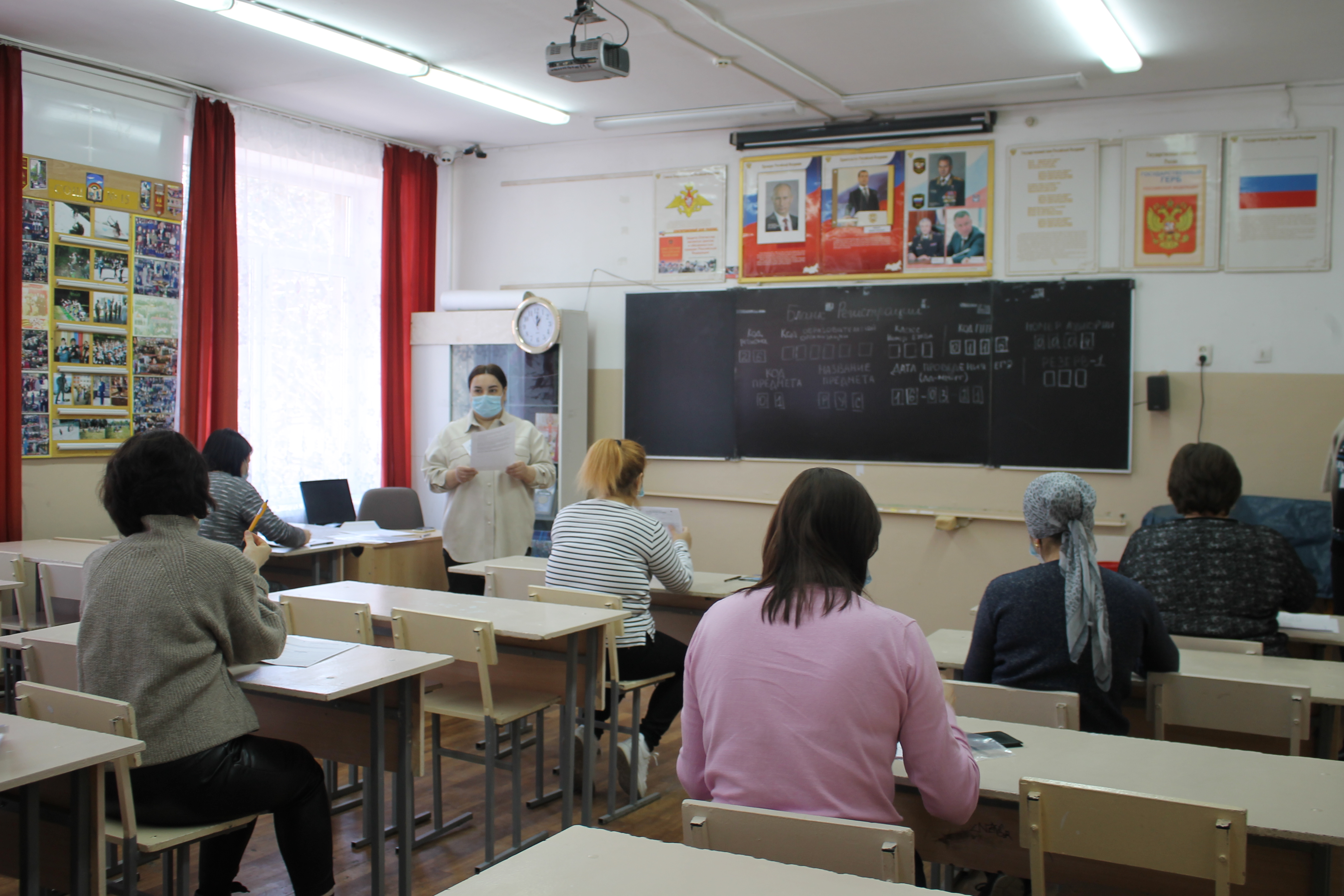 Родители кисловодских школьников написали ЕГЭ по русскому языку