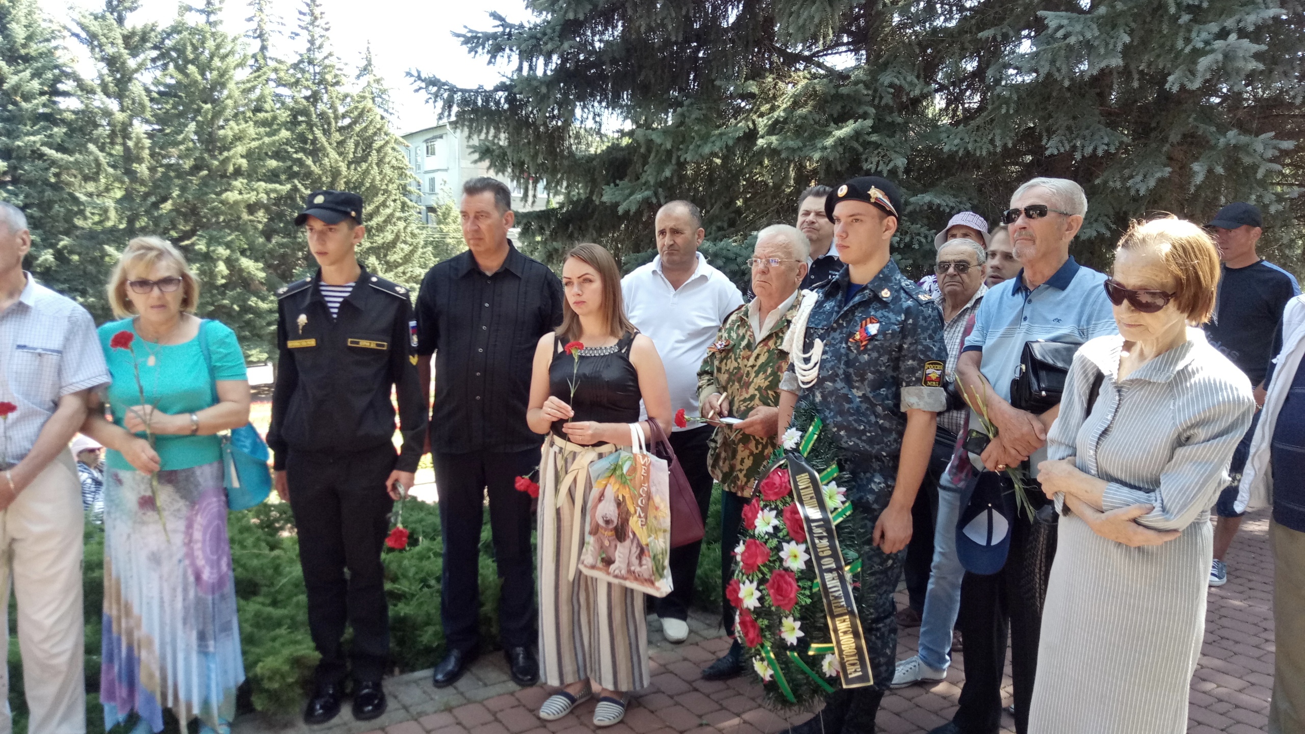 В Кисловодске почтили память подводников, погибших в Баренцевом море