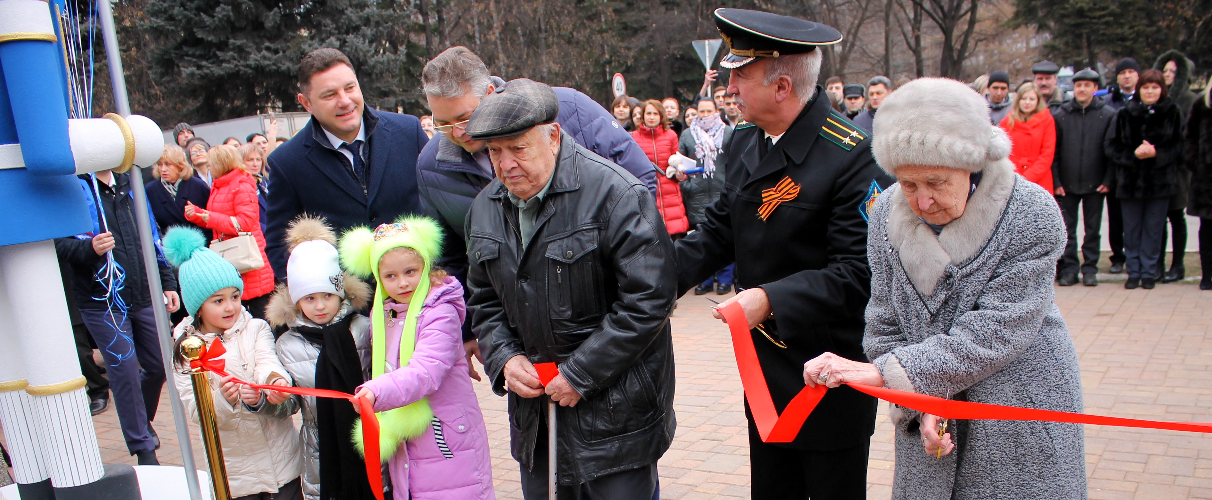 Сквер Победы торжественно открыли в Кисловодске в день 76-летней годовщины освобождения города от немецко-фашистских захватчиков
