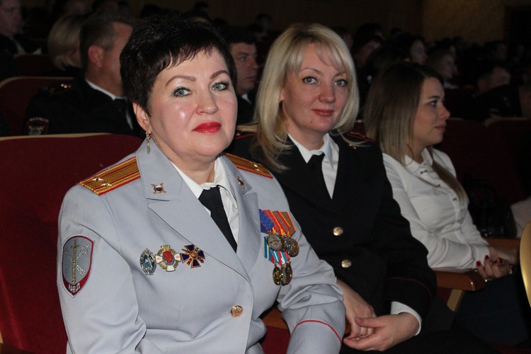 В Кисловодске поздравили женщин «в погонах»
