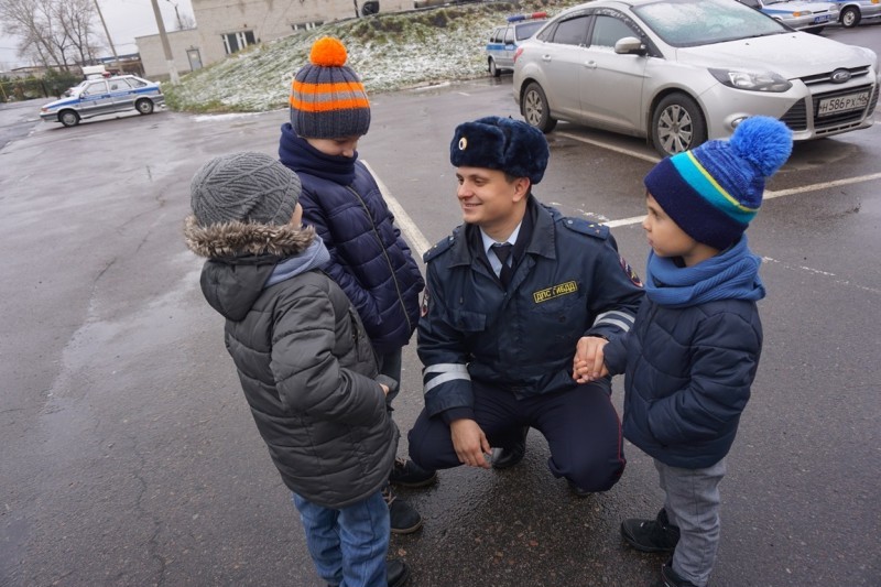 Сотрудники полиции города Кисловодска провели оперативно-профилактическое мероприятие «Ребенок и семья»