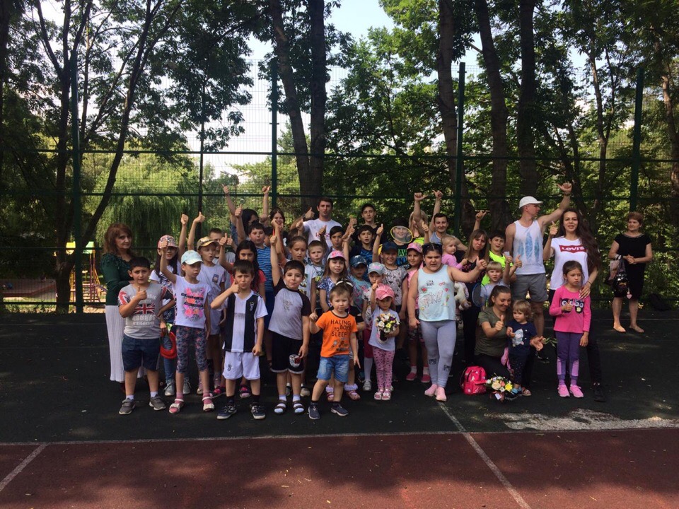 Более 200 детей приняли участие в спортивном марафоне в Кисловодске