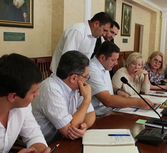 В мэрии Кисловодска прошло рабочее совещание проектной группы, разрабатывающей проект Генерального плана развития Кисловодска на ближайшие 15 лет