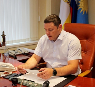 Глава Кисловодска ответил на вопросы жителей по «прямой линии»