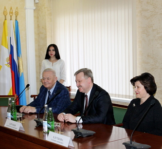 В Кисловодске подписано соглашение о межмуниципальном сотрудничестве с северной столицей России