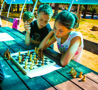 Около двух тысяч школьников Кисловодска отдохнут в летних пришкольных лагерях