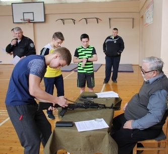 В Кисловодске открылся военно-спортивный турнир «А ну-ка, мальчики»