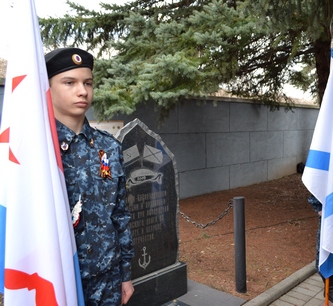 В день моряка-подводника в Кисловодске «равнялись на знамена»!