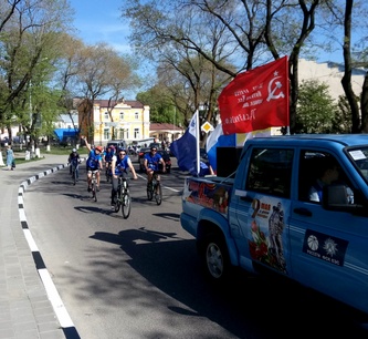 В Кисловодске стартовал велопробег, посвященный 73-й годовщине Великой Победы