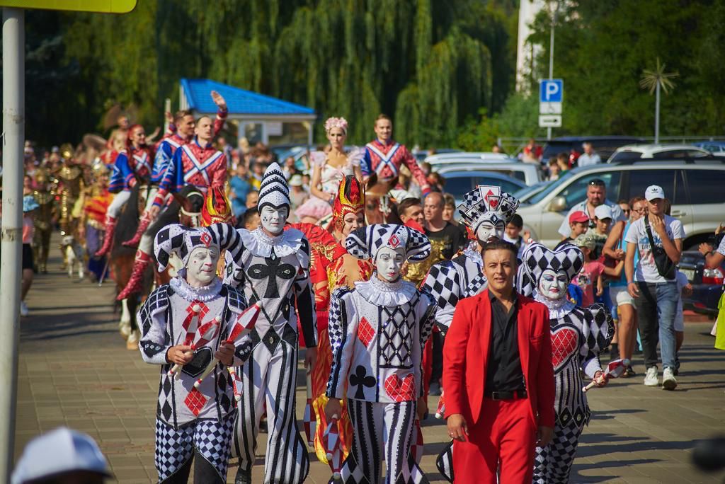 Феерическая цирковая кавалькада во второй раз пройдет по улицам Кисловодска.