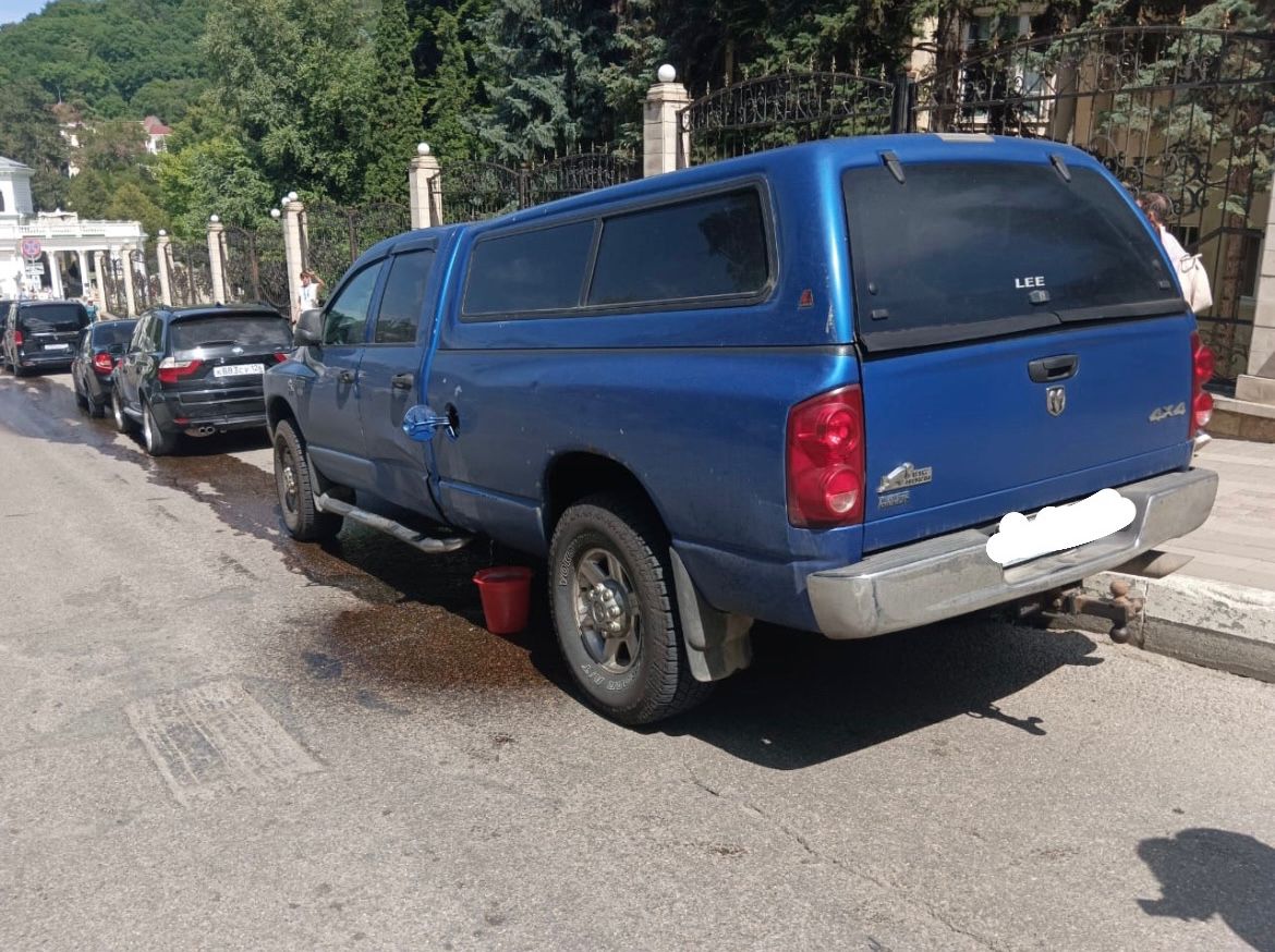 В центре города Кисловодска произошел инцидент, который мог привести к крупной аварии.