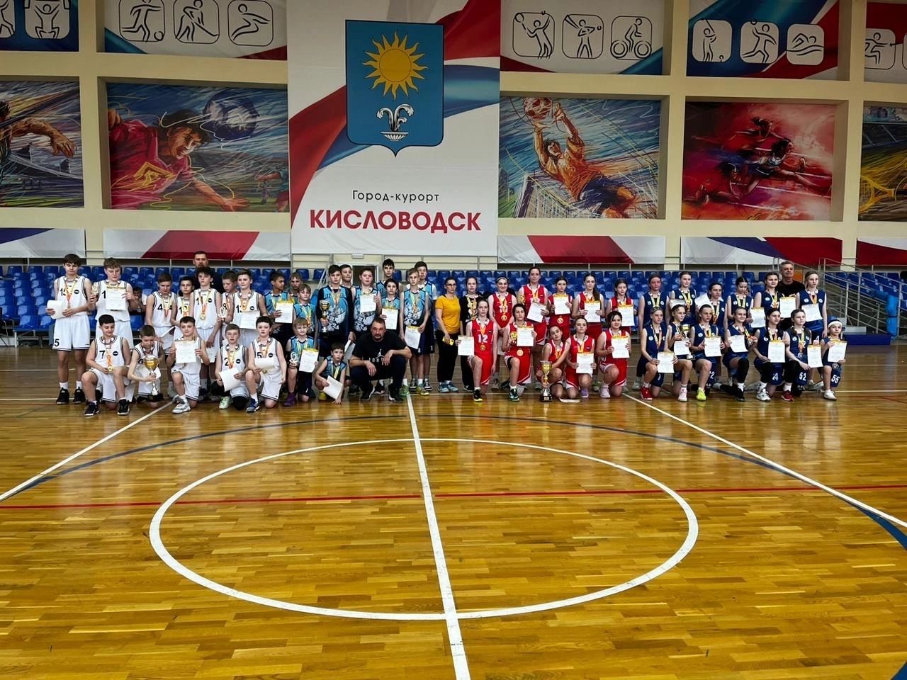 Кисловодские спортсмены стали серебряными призерами Первенства Ставропольского края по баскетболу.