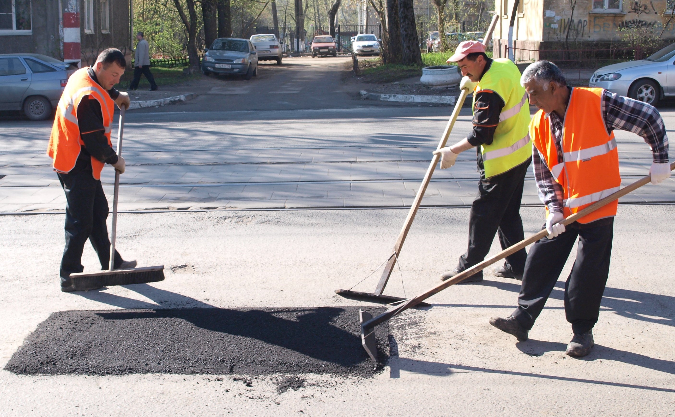 Поселковые дороги отремонтируют в Кисловодском городском округе до конца осени