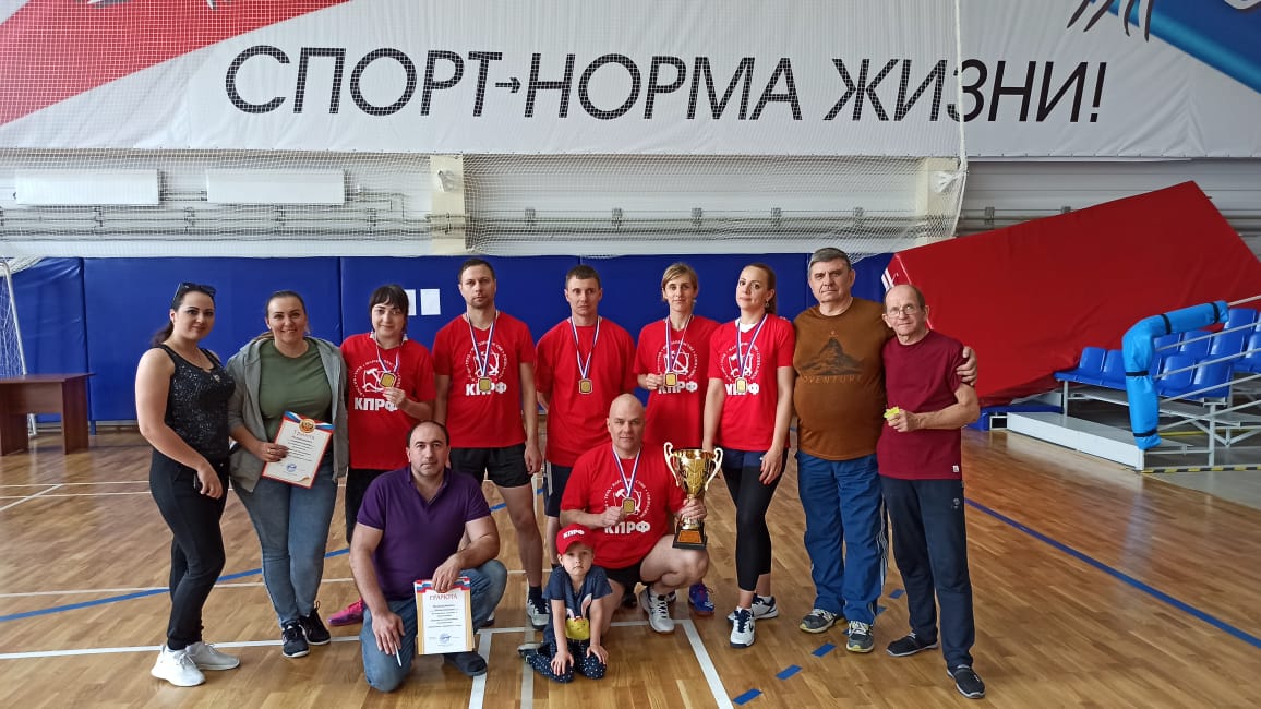В Кисловодске прошел открытый турнир по бадминтону