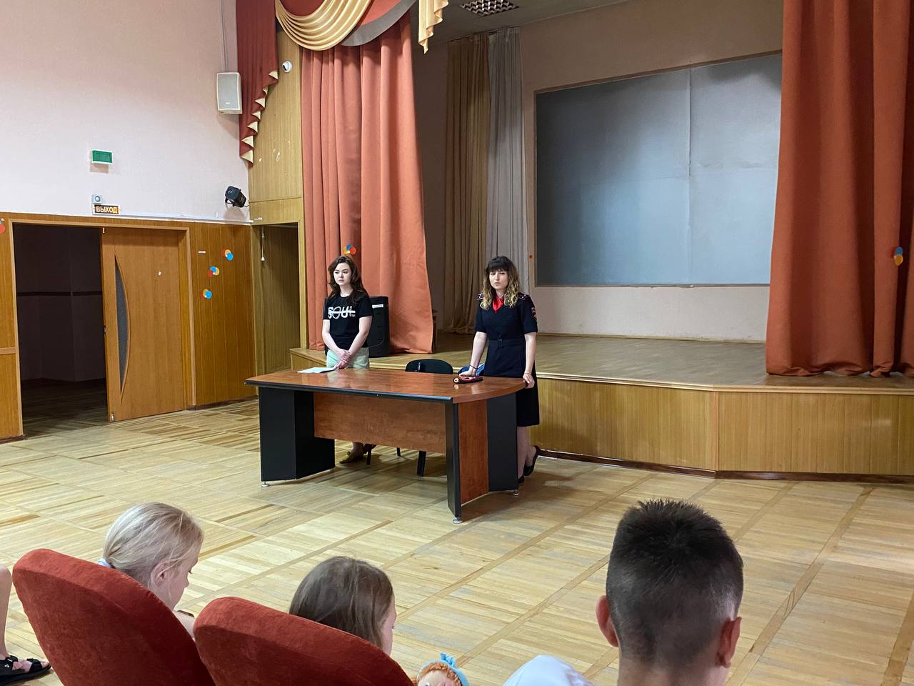 В Кисловодске полицейские провели антинаркотическую беседу в детском санатории