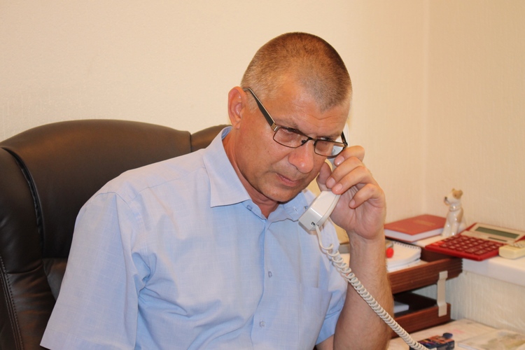 Заместитель Главы Кисловодска Евгений Силин ответил на вопросы горожан на «прямой линии»
