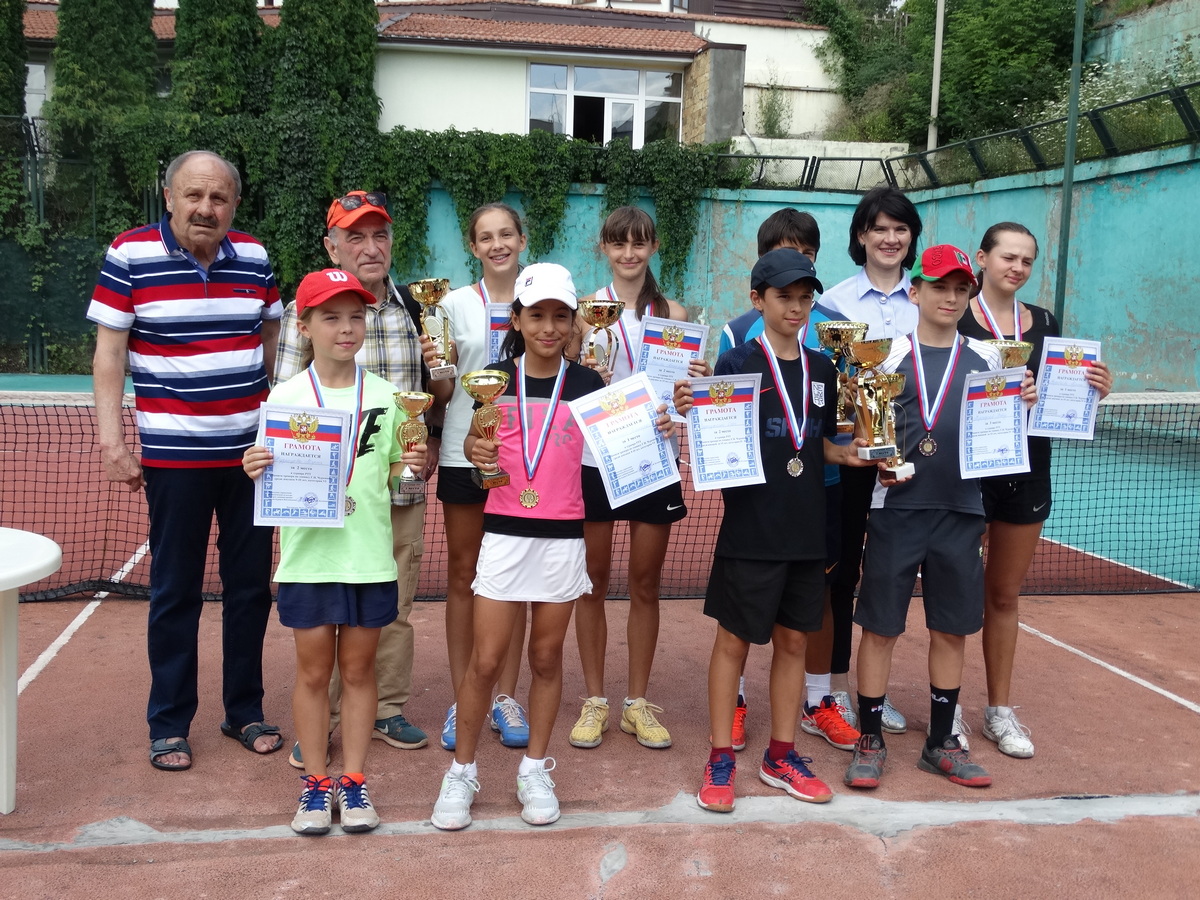 В Кисловодске завершился IX Всероссийский теннисный турнир памяти Геннадия Чуркина