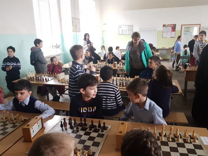 В Кисловодске выбрали лучшую команду юных шахматистов