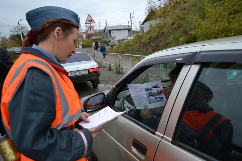 Месячник безопасности «Внимание, переезд!» продолжается на Северо-Кавказской магистрали